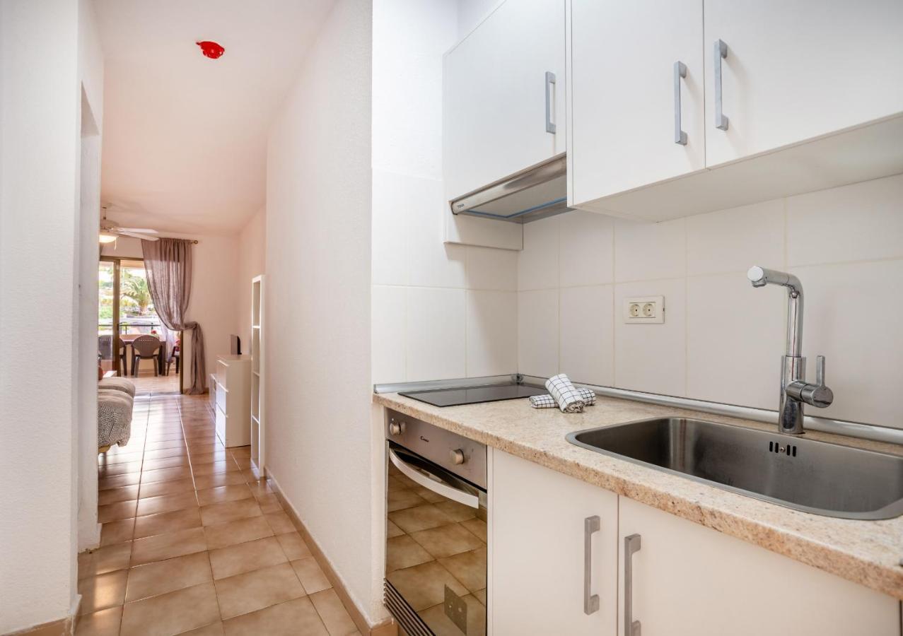 Castle Harbour Cozy Studio Heated Pool Los Cristianos Lovetenerife Arona  Exterior photo